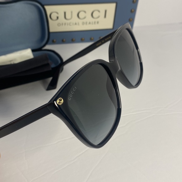 New  GUCCI GG0022S 001 Rectangular shape with GG interlocking metal logos - Picture 13 of 15